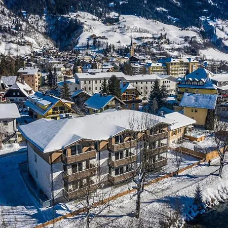 Apartment Graceful In Salzburg With Balcony Bad Hofgastein